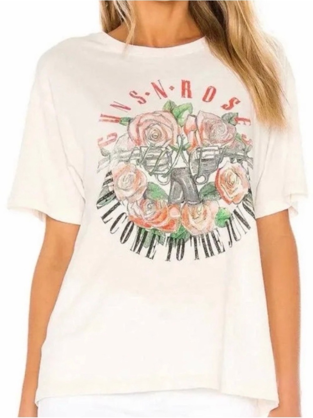 Daydreamer White Graphic Tee with Rose and Gun Motif Small